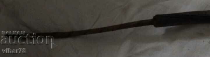 Delivery of THE BOTTOM OF AN OLD LEATHER WHIP Delivery of THE BOTTOM OF AN OLD LEATHER WHIP