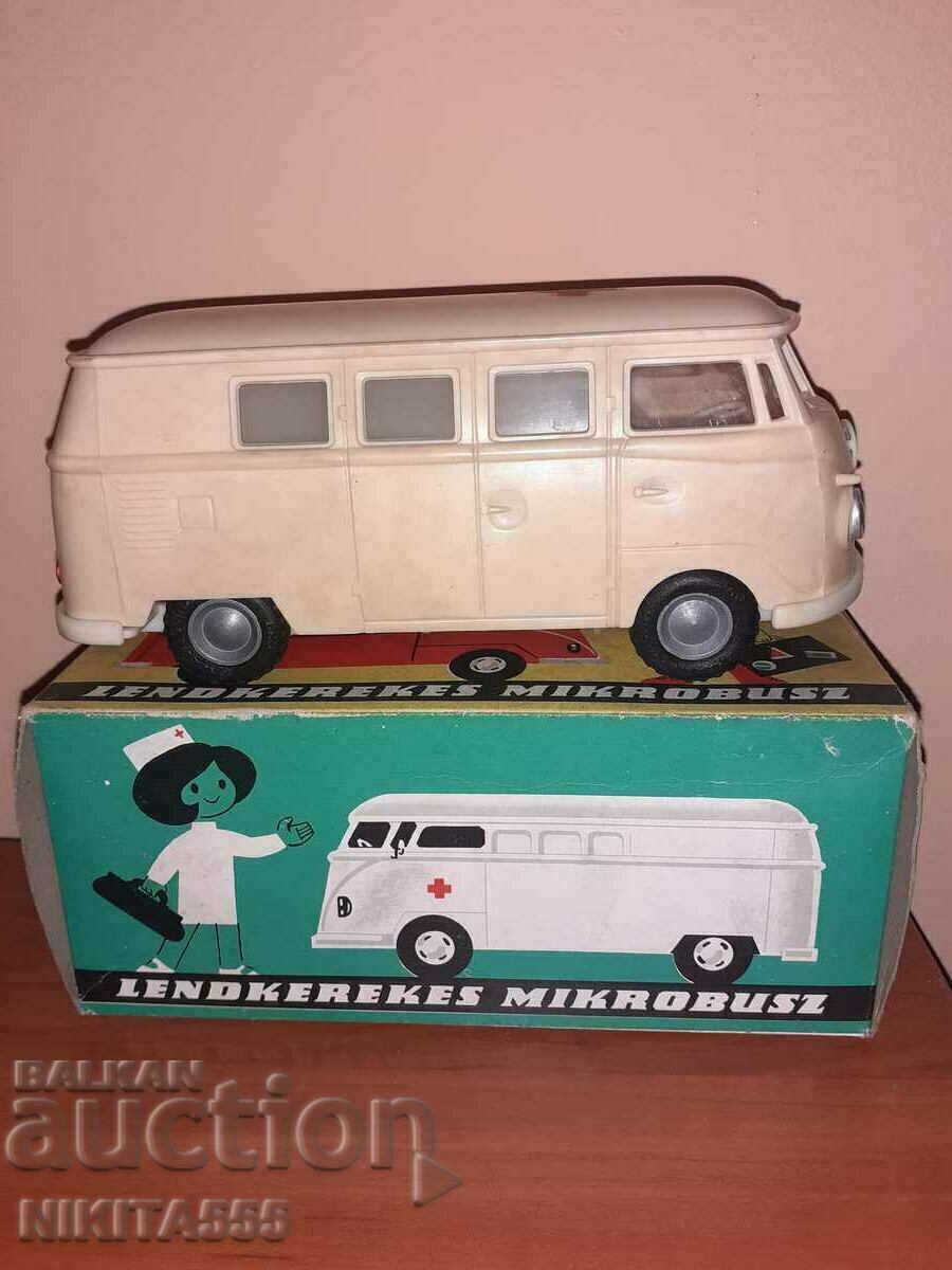 Доставка на Рядка стара пластмасова играчка VW VOLGSWAGEN Доставка на Рядка стара пластмасова играчка VW VOLGSWAGEN