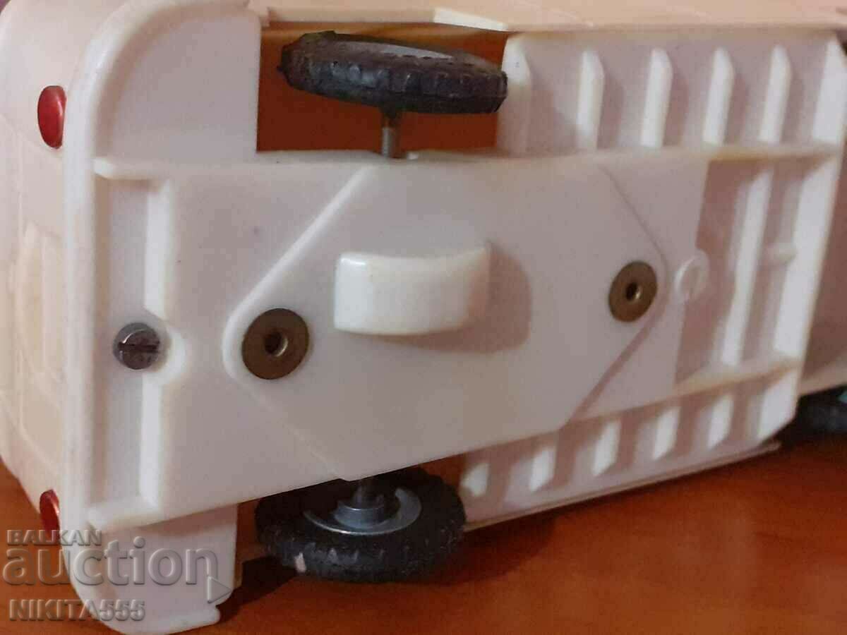 Рядка стара пластмасова играчка VW VOLGSWAGEN - 7 Рядка стара пластмасова играчка VW VOLGSWAGEN - 7