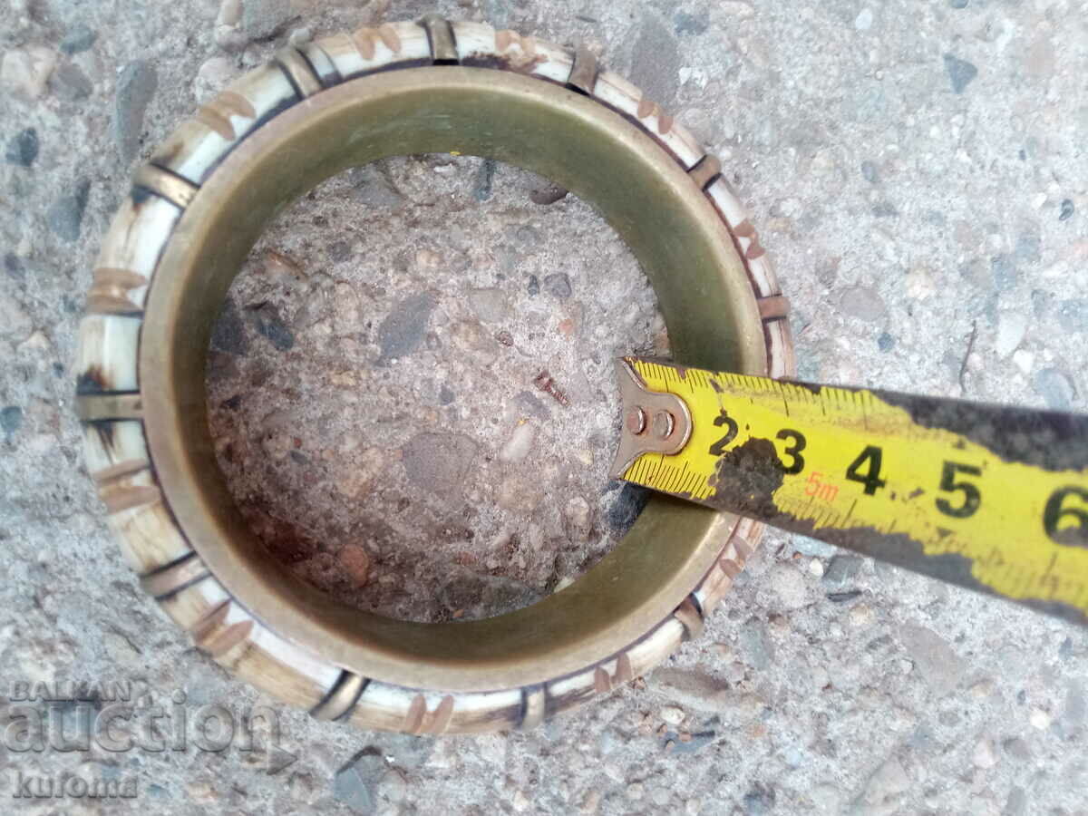 Delivery of Old bracelet Delivery of Old bracelet