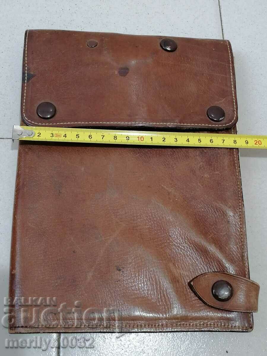 Delivery of Commander's bag First World War WW1 map compass tablet Delivery of Commander's bag First World War WW1 map compass tablet