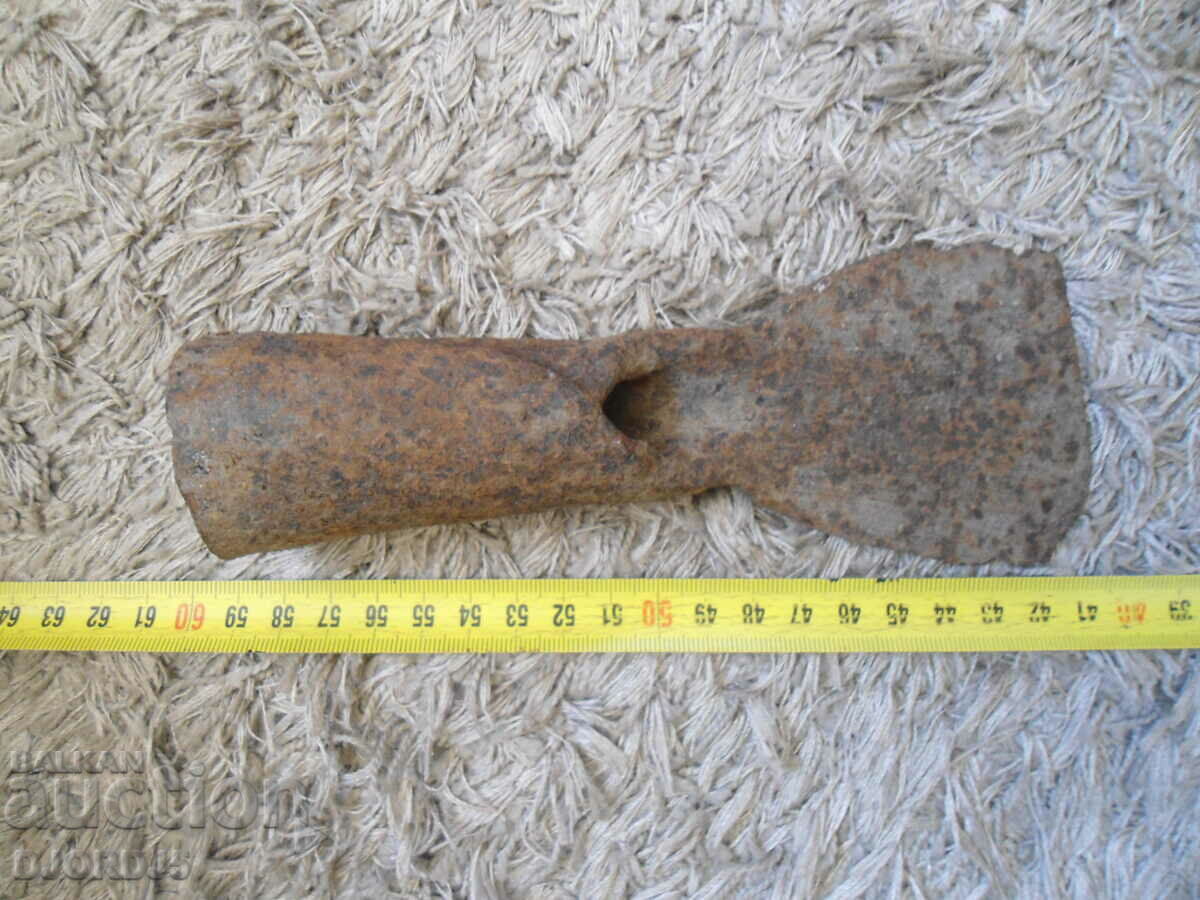 Delivery of Old agricultural tool