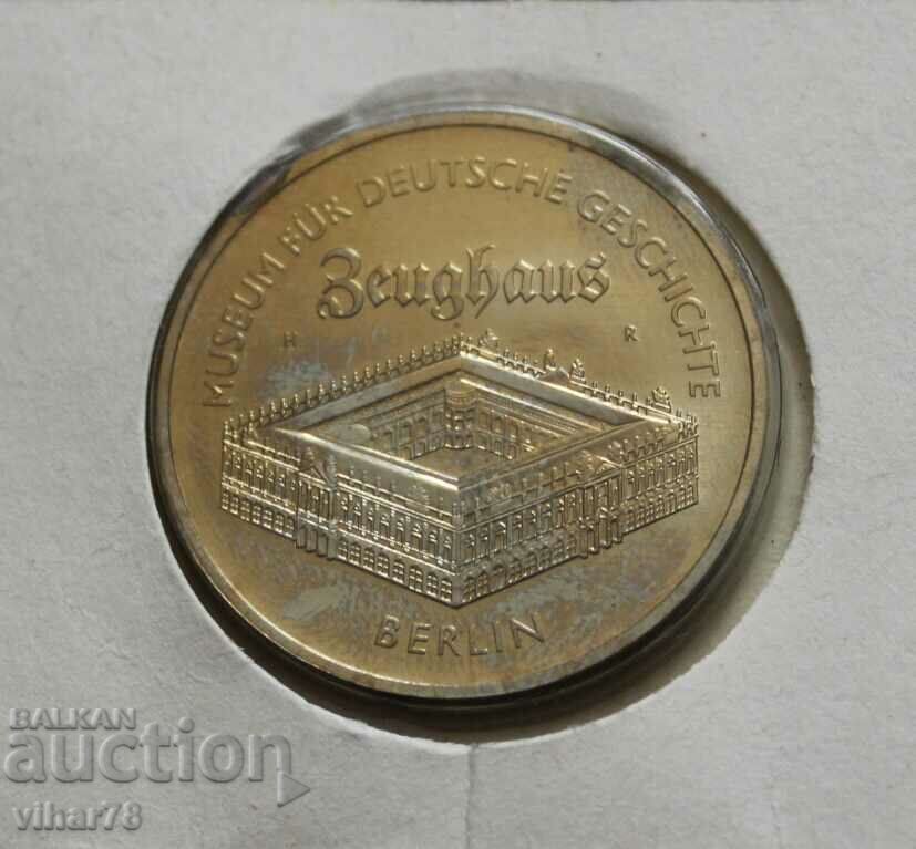 Monedă pentru colecția numărul 4