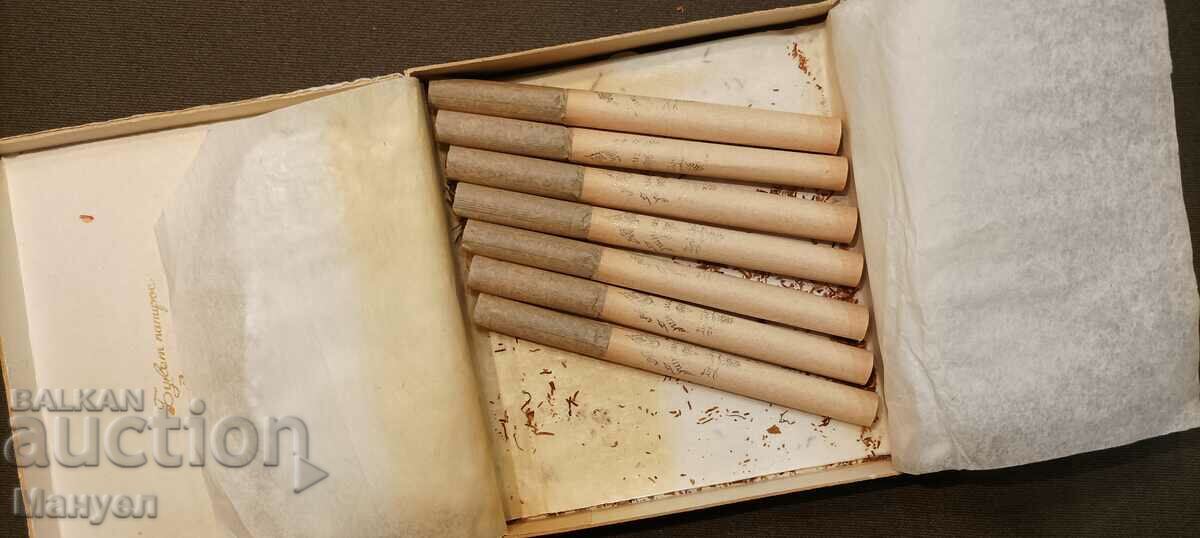 Delivery of I am selling old "ARMENIA" cigarettes - Armenia Delivery of I am selling old "ARMENIA" cigarettes - Armenia