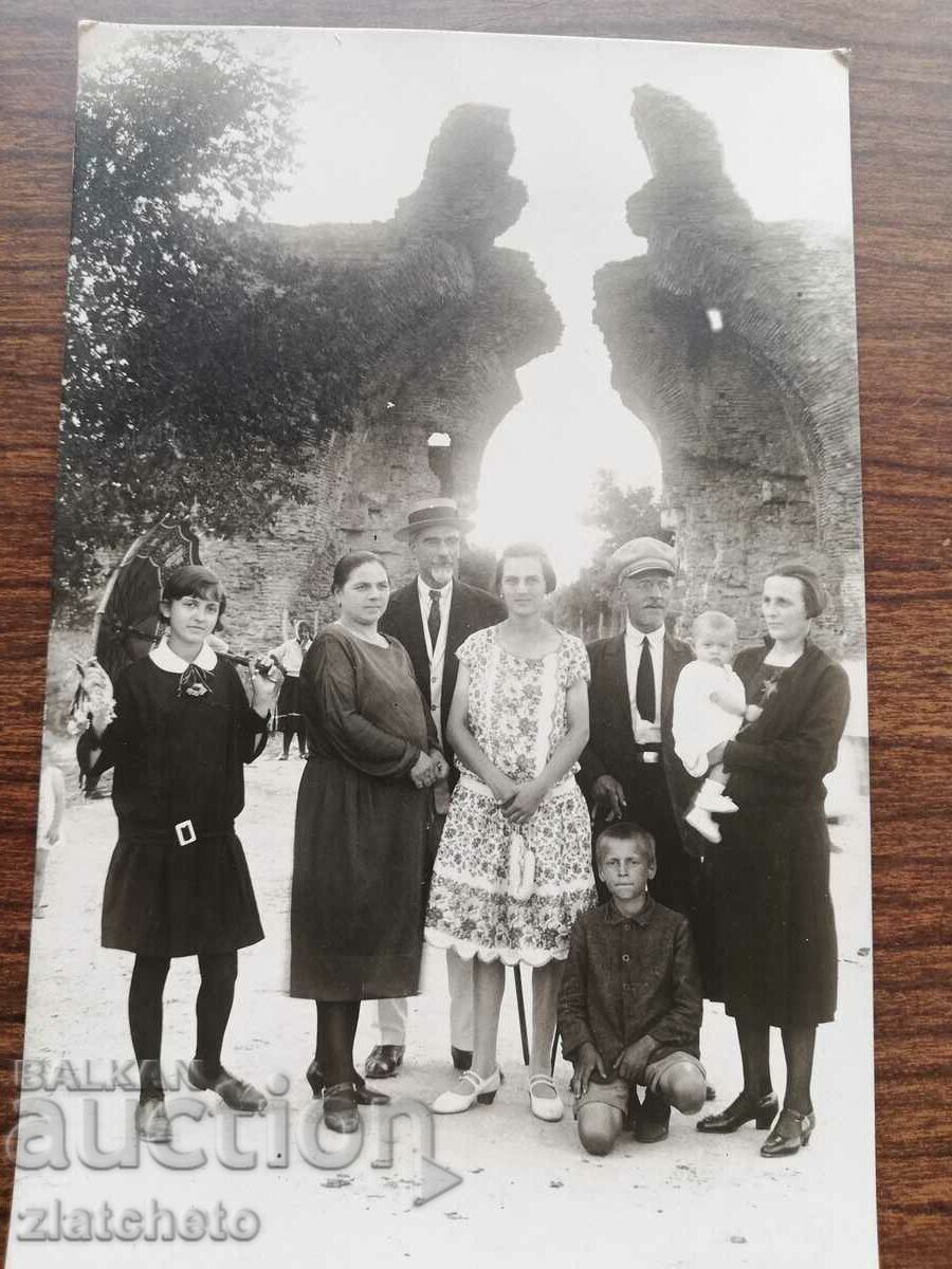 Old photo - with price 5.00 BGN | € 2.56 Old photo - with price 5.00 BGN | € 2.56