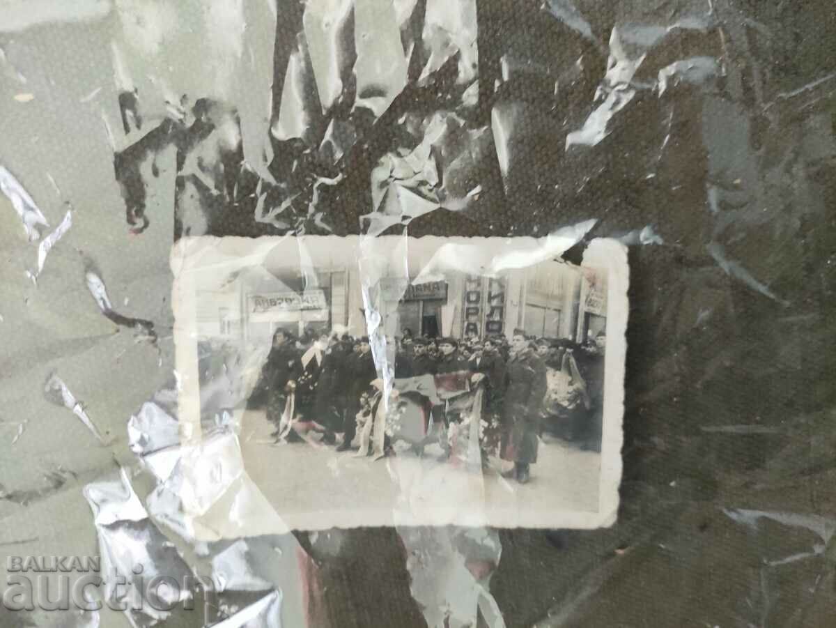 Fotografie de la înmormântarea Sf. Împrumuturi