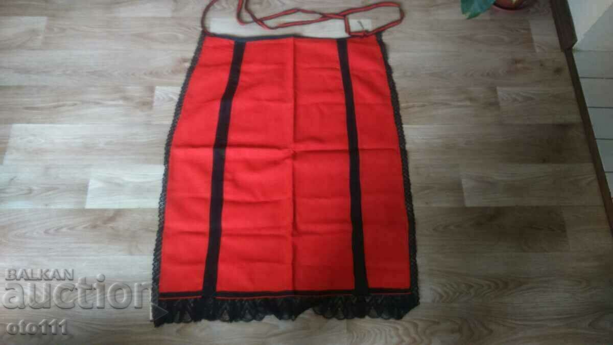 OLD WOMEN'S APRON COSTUME