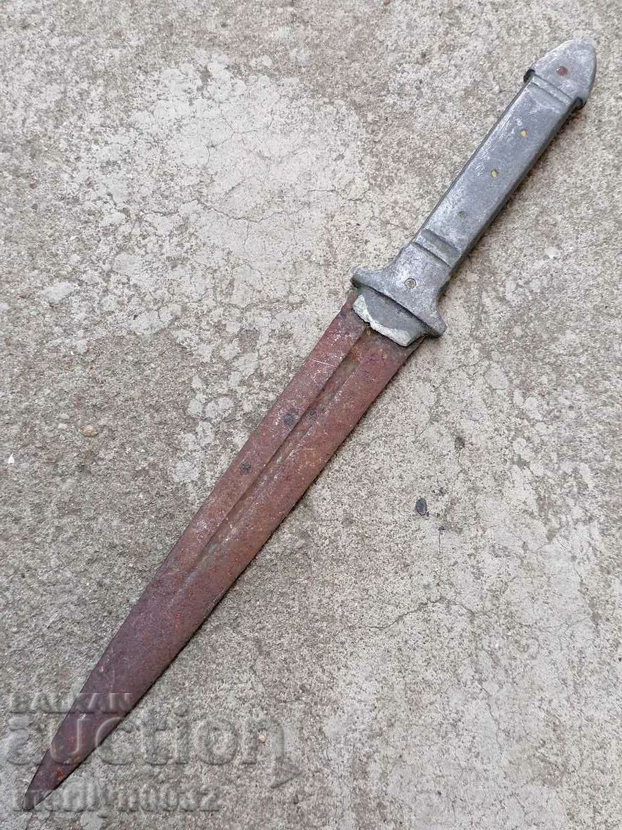 Delivery of Old bachelor dagger knife doodle primitive Delivery of Old bachelor dagger knife doodle primitive