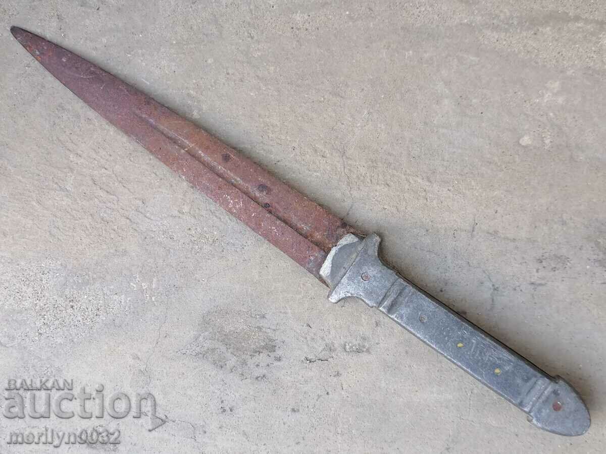 Old bachelor dagger knife doodle primitive - 5 Old bachelor dagger knife doodle primitive - 5