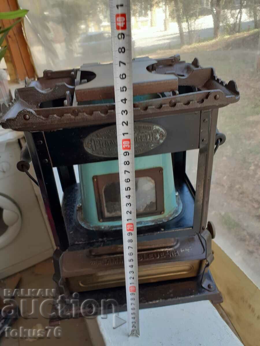 Collectible old French oil stove - 6 Collectible old French oil stove - 6