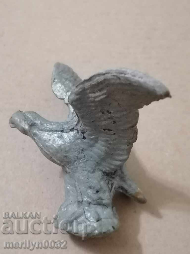 Statuette, figure figurine plastic with price 34.00 BGN | € 17.38