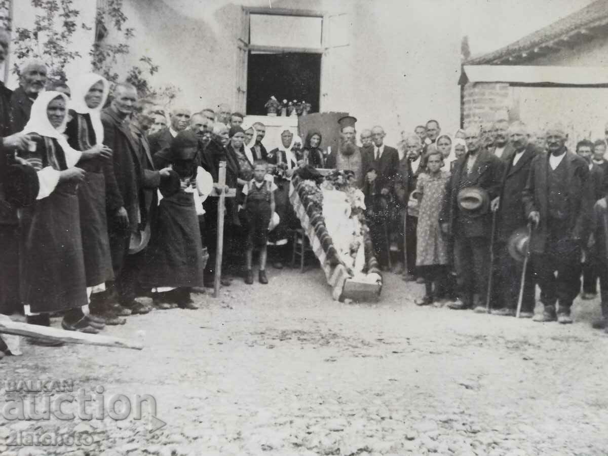 παλιά εικόνα με τιμή 5.00 BGN | € 2.56 παλιά εικόνα με τιμή 5.00 BGN | € 2.56