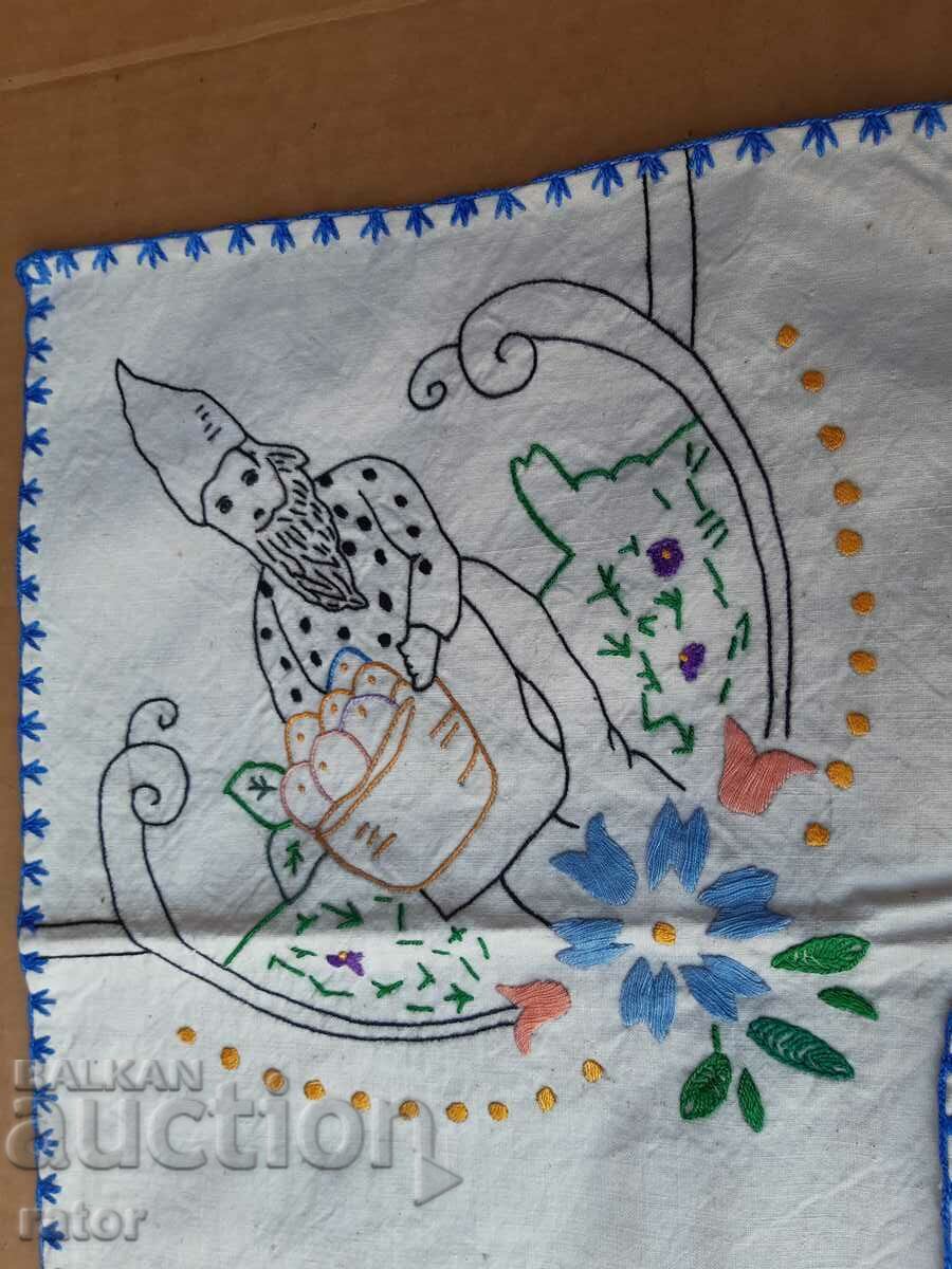 Hand embroidered old carpet. Hand stitched - 6