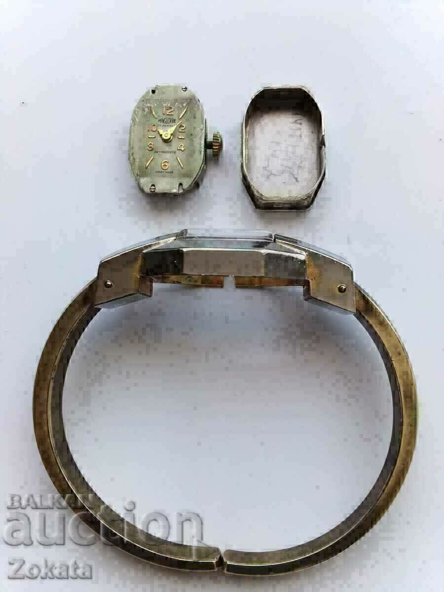 Clock with price € 6.60 | 12.91 BGN