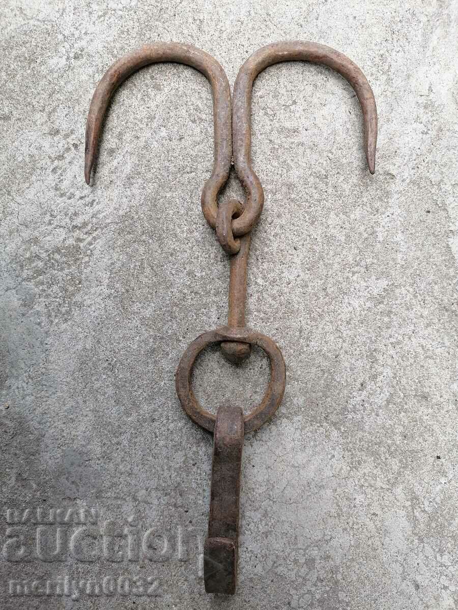 Hook, scraper, wrought iron with price 36.00 BGN | € 18.41