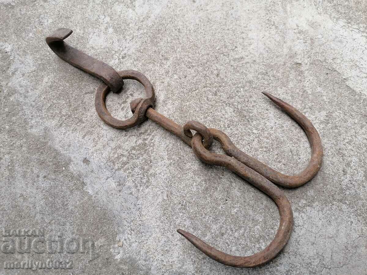 Auction  Hook, scraper, wrought iron