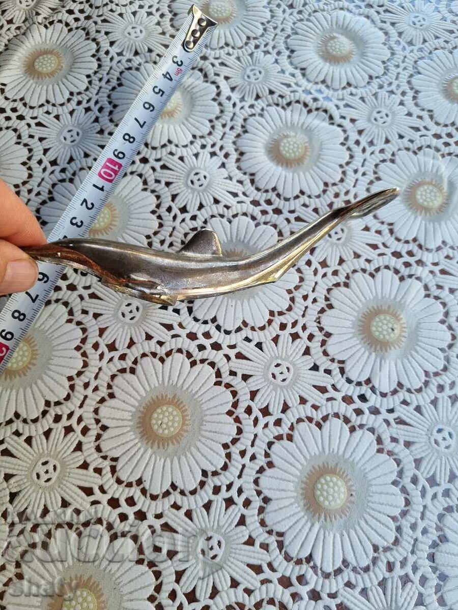 Delivery of Old dolphin opener Delivery of Old dolphin opener