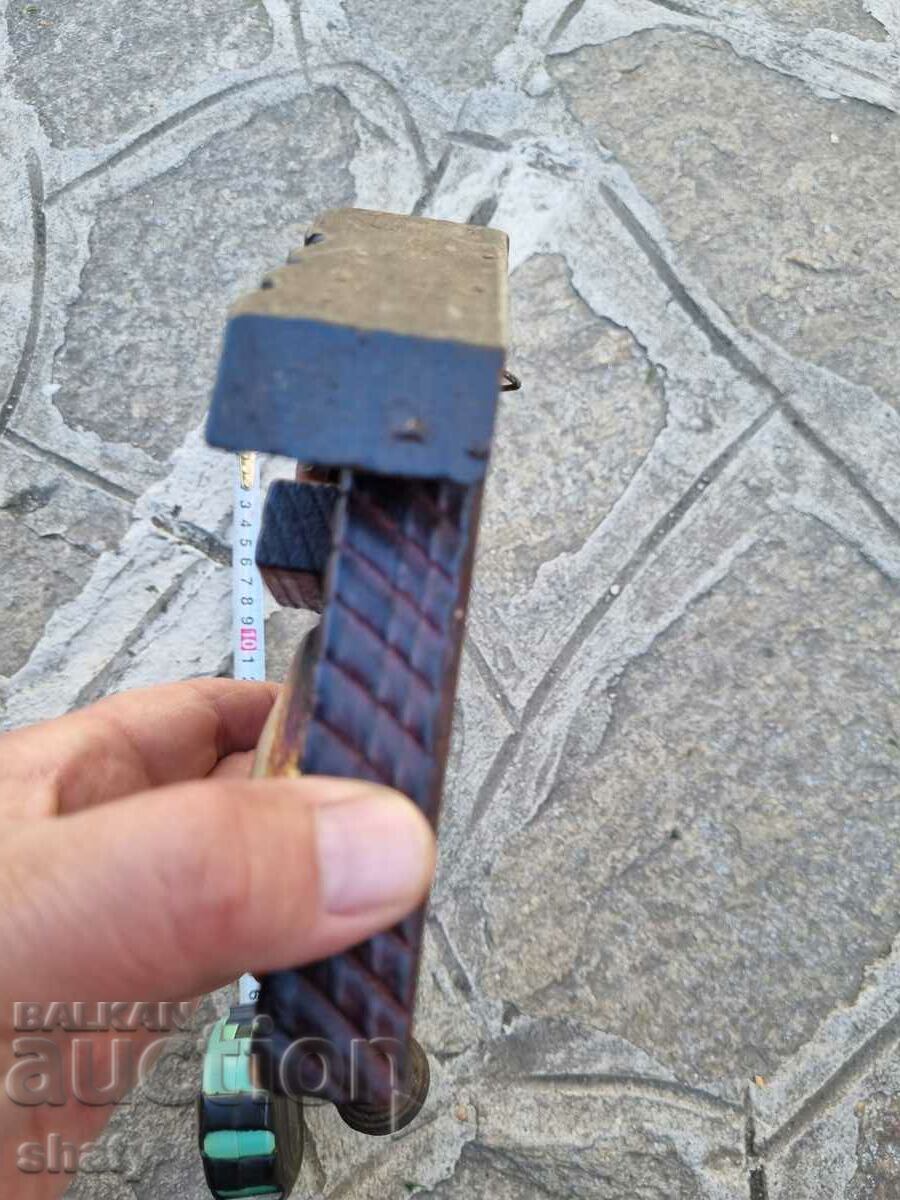 Old wooden thermometer - 5 Old wooden thermometer - 5