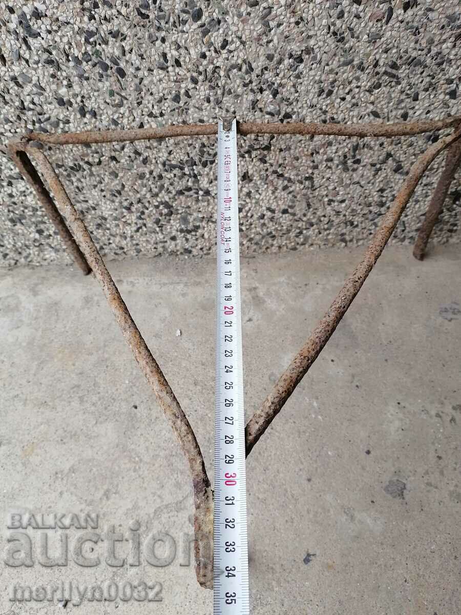 Auction An old forged sage, fireplace, grill, wrought iron wrought iron Auction An old forged sage, fireplace, grill, wrought iron wrought iron