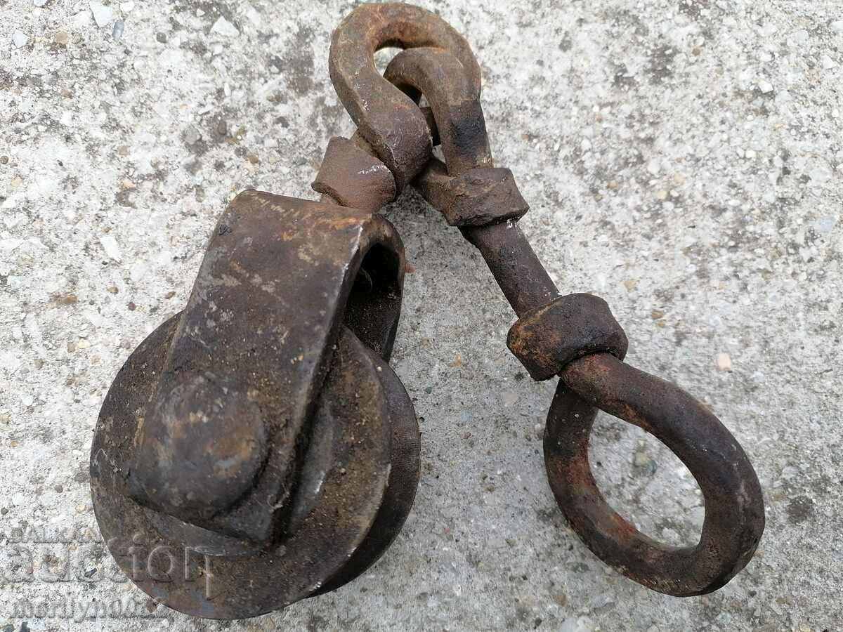 Weight lifting reel pulley - 5 Weight lifting reel pulley - 5