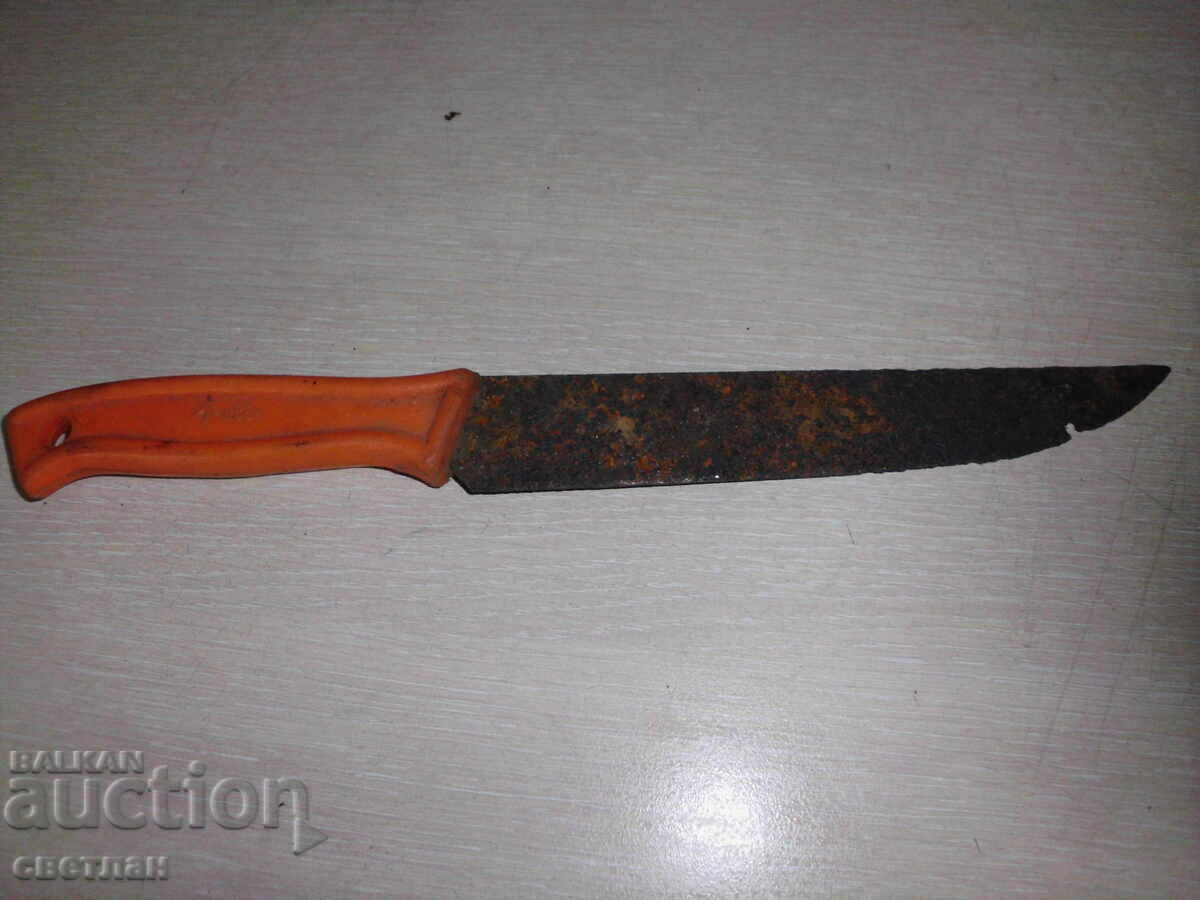 A KNIFE ON SOME VOYVODA with price 2.00 BGN | € 1.02 A KNIFE ON SOME VOYVODA with price 2.00 BGN | € 1.02