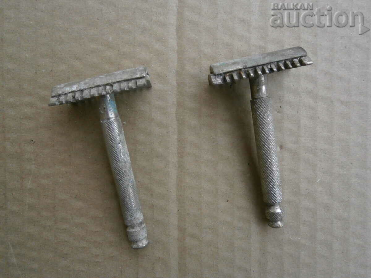 two antique razors lot with price 25.00 BGN | € 12.78 two antique razors lot with price 25.00 BGN | € 12.78