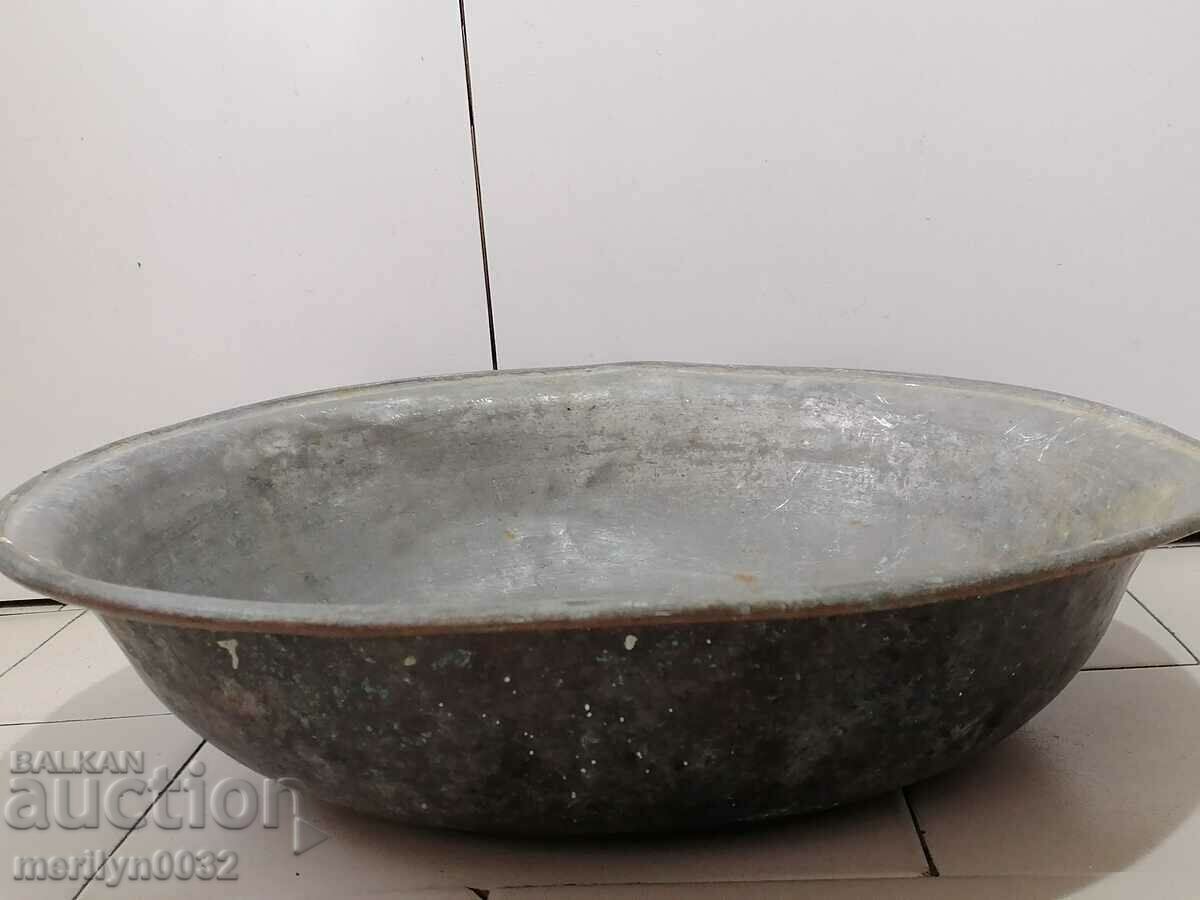 Tinned basin, copper pot, baker, trough with price 129.00 BGN | € 65.96 Tinned basin, copper pot, baker, trough with price 129.00 BGN | € 65.96