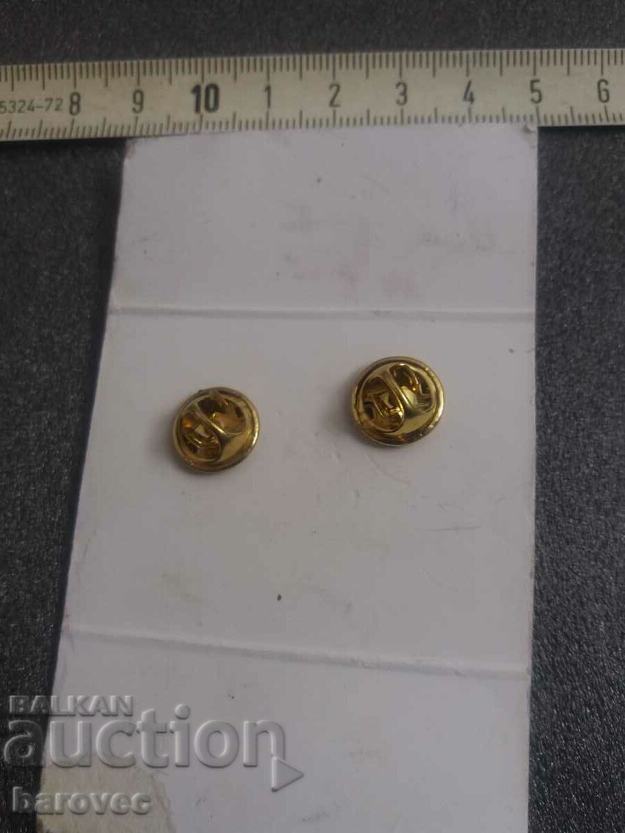 2 pcs. Badges Saudi Arabia with price 4.99 BGN | € 2.55 2 pcs. Badges Saudi Arabia with price 4.99 BGN | € 2.55