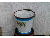 Enameled bucket