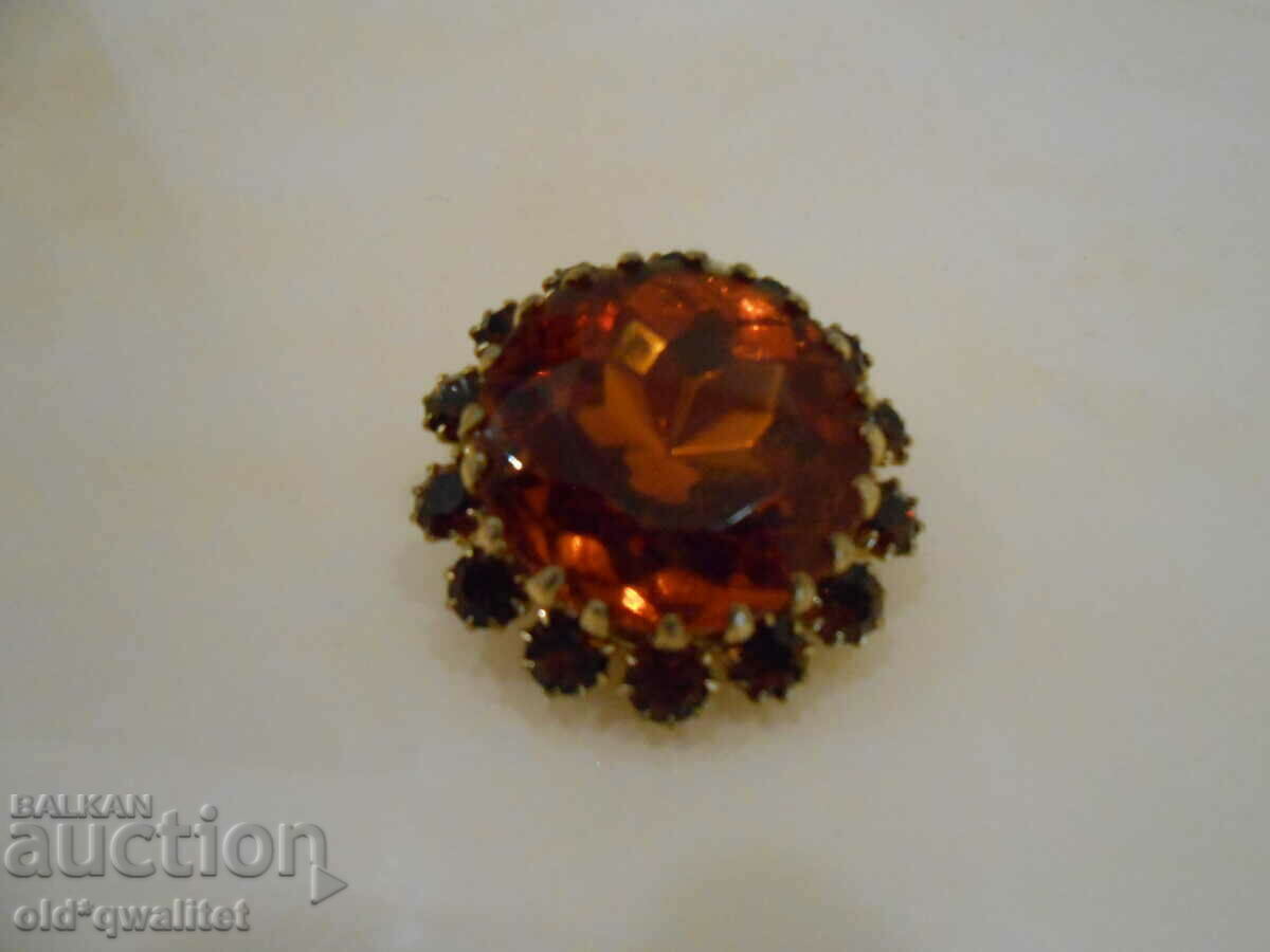 Delivery of CLIP for a scarf from the past, maybe as a BROOCH Delivery of CLIP for a scarf from the past, maybe as a BROOCH