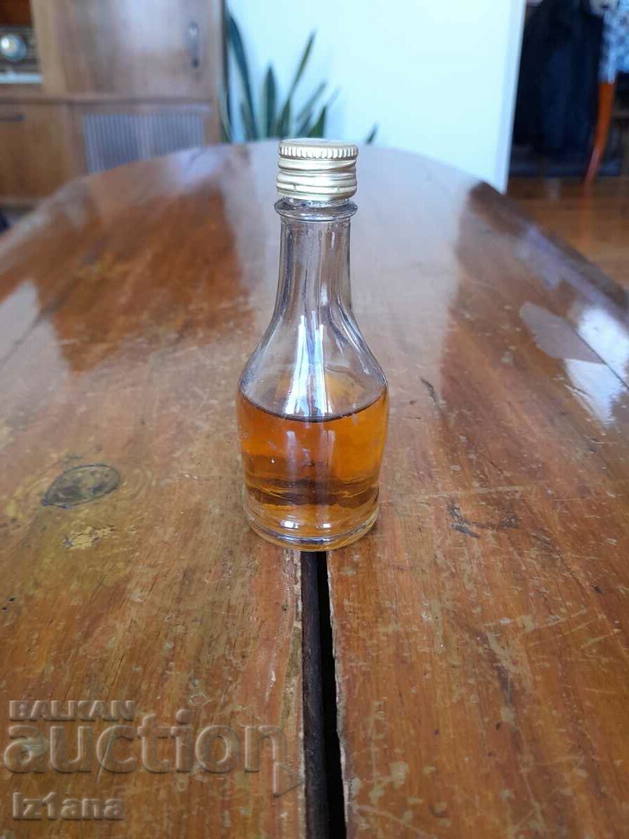 Licitație Sticla veche de Pliska