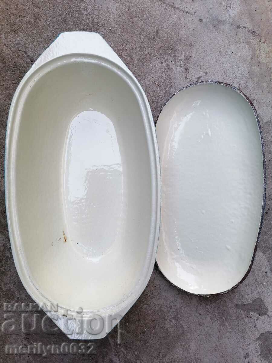 Cast iron dish with enamel enameled casserole pot with lid - 7 Cast iron dish with enamel enameled casserole pot with lid - 7