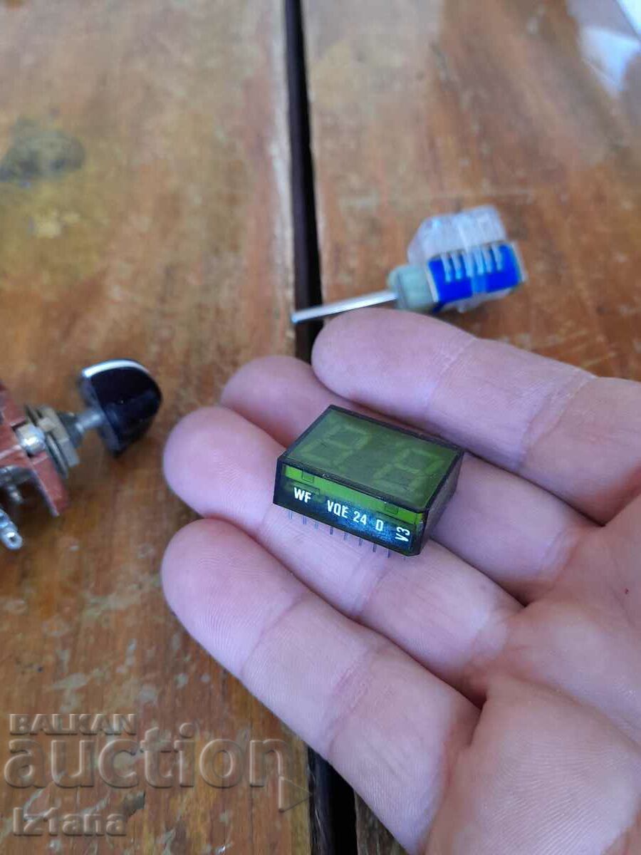 Auction Old electronic components Auction Old electronic components