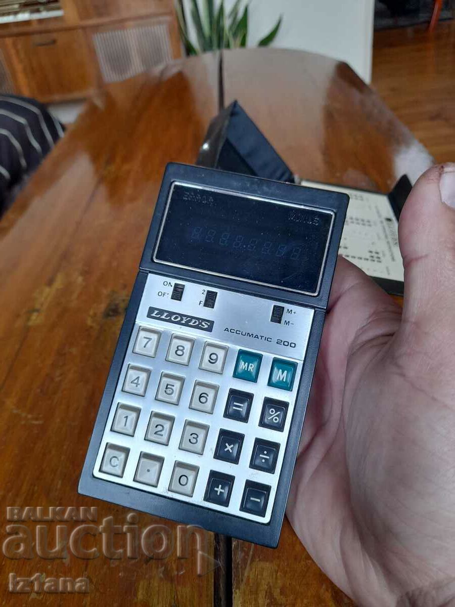 Auction  Old Lloyds calculator