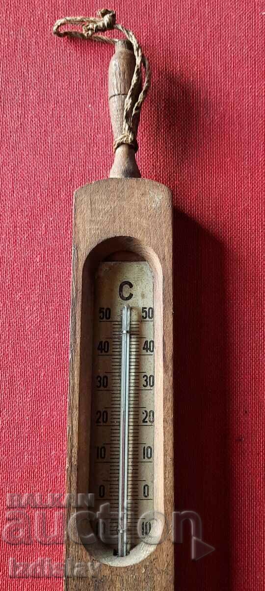 Delivery of Old wooden room thermometer Delivery of Old wooden room thermometer