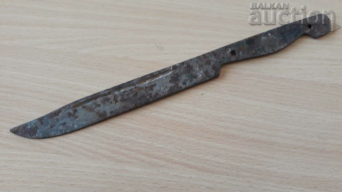 Old primitive shepherd's knife with price 41.00 BGN | € 20.96 Old primitive shepherd's knife with price 41.00 BGN | € 20.96