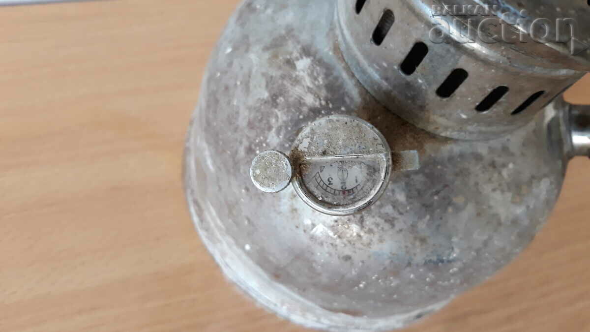 antique PETROMAX Anchor with price 25.00 BGN | € 12.78 antique PETROMAX Anchor with price 25.00 BGN | € 12.78