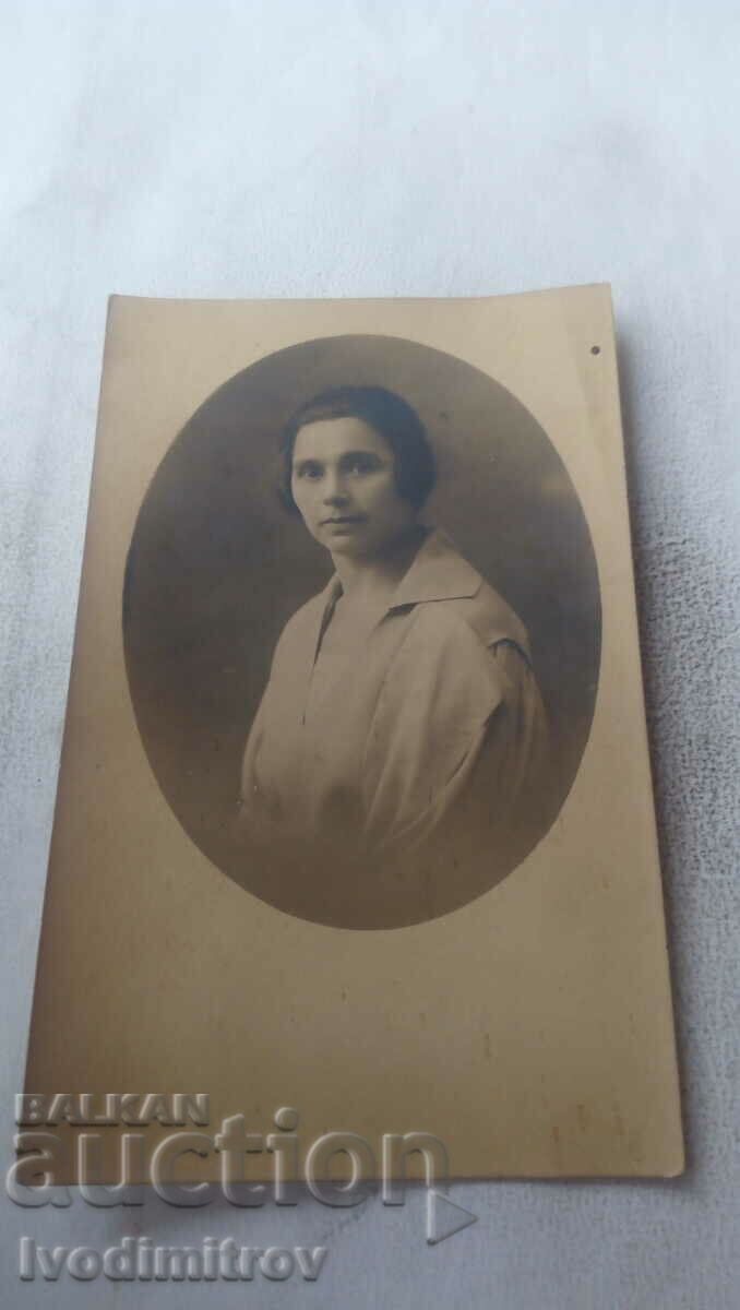 Снимка София Млада жена 1929