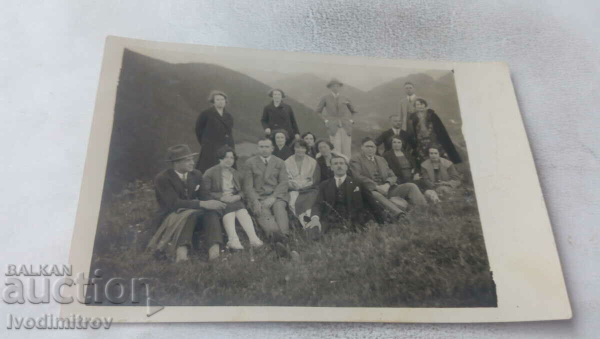 Fotografie Kostenets Bărbați și femei în zona Cherkovishte 1926