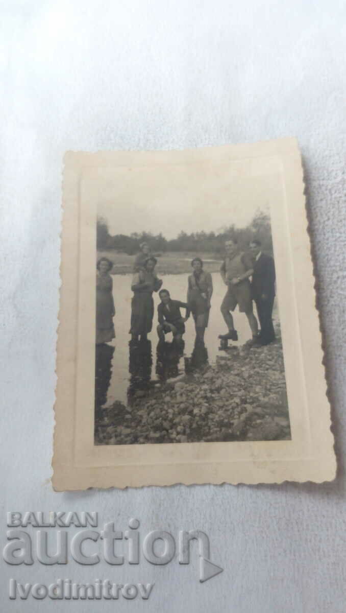 Photo Hostile Men and Women on the Iskar River 1938