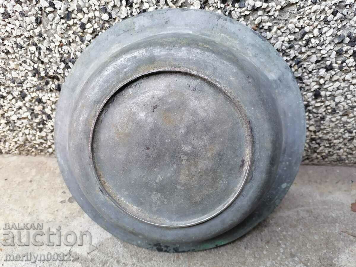 Auction Old copper sahan, baker, bowl, plate, tass Auction Old copper sahan, baker, bowl, plate, tass