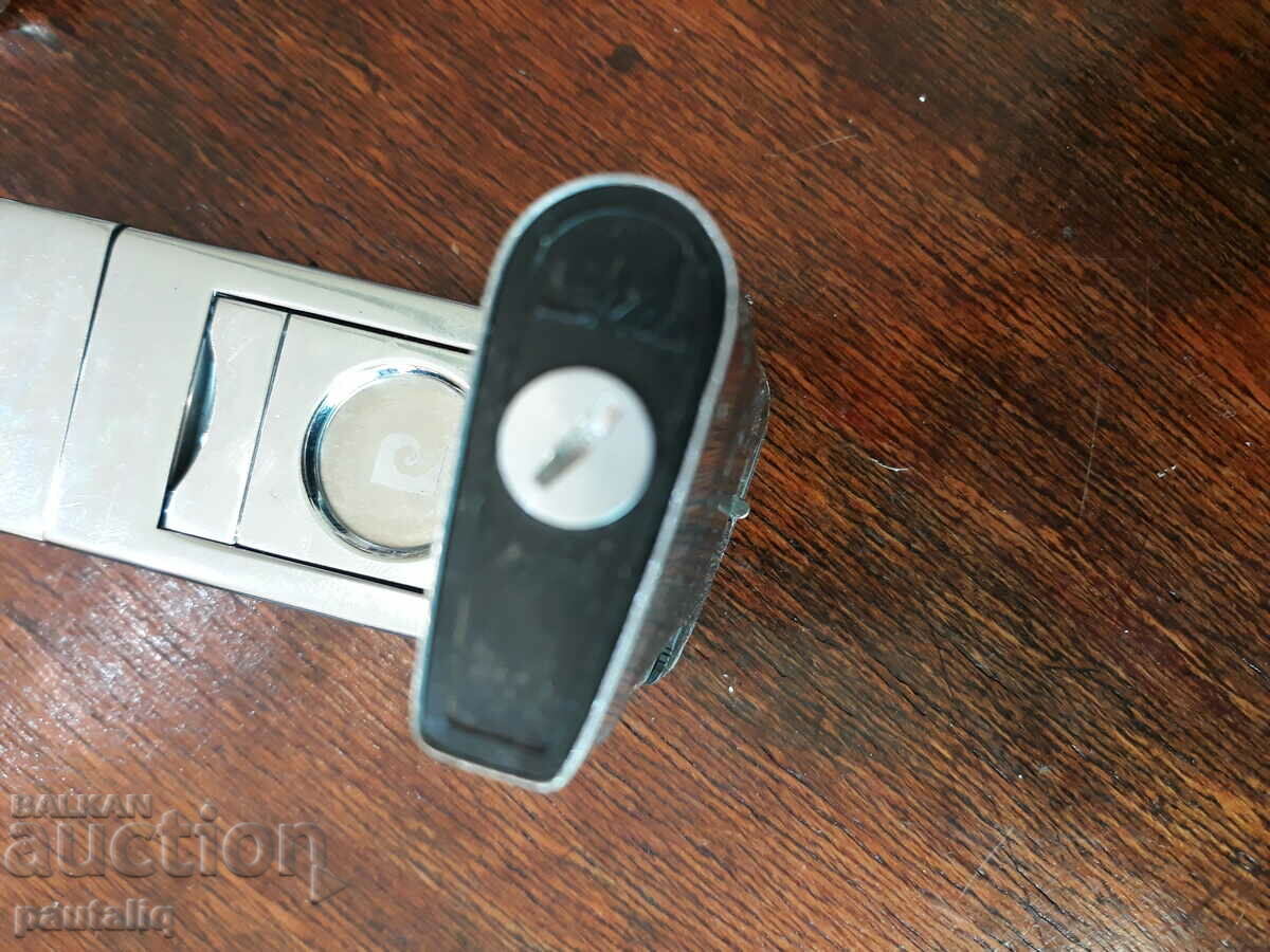 LIGHTER with price 8.00 BGN | € 4.09 LIGHTER with price 8.00 BGN | € 4.09