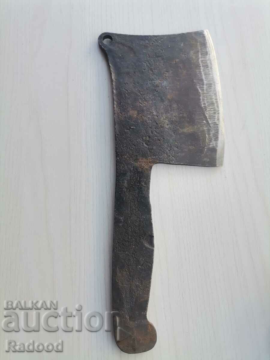 The satyr knife was made in 73