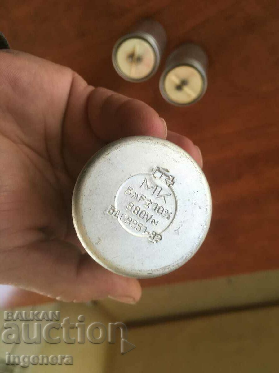 CAPACITOR BULGARIA-8MICROFARADA / 400V-2 PCS AND 5 / 380V-3 PCS with price 11.00 BGN | € 5.62 CAPACITOR BULGARIA-8MICROFARADA / 400V-2 PCS AND 5 / 380V-3 PCS with price 11.00 BGN | € 5.62