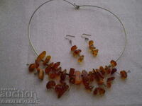 Retro amber necklace and earrings set