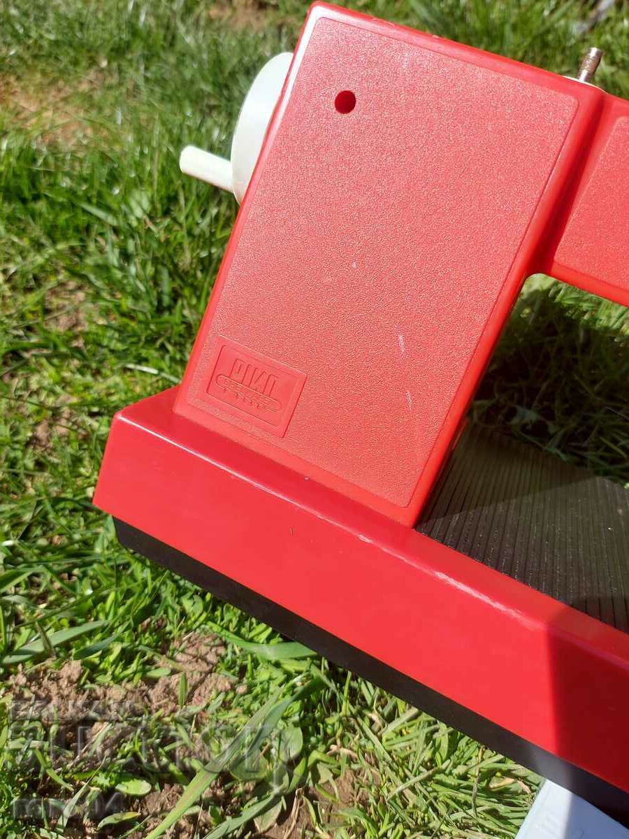 Delivery of PIKO - MICHAELA - SEWING MACHINE Delivery of PIKO - MICHAELA - SEWING MACHINE