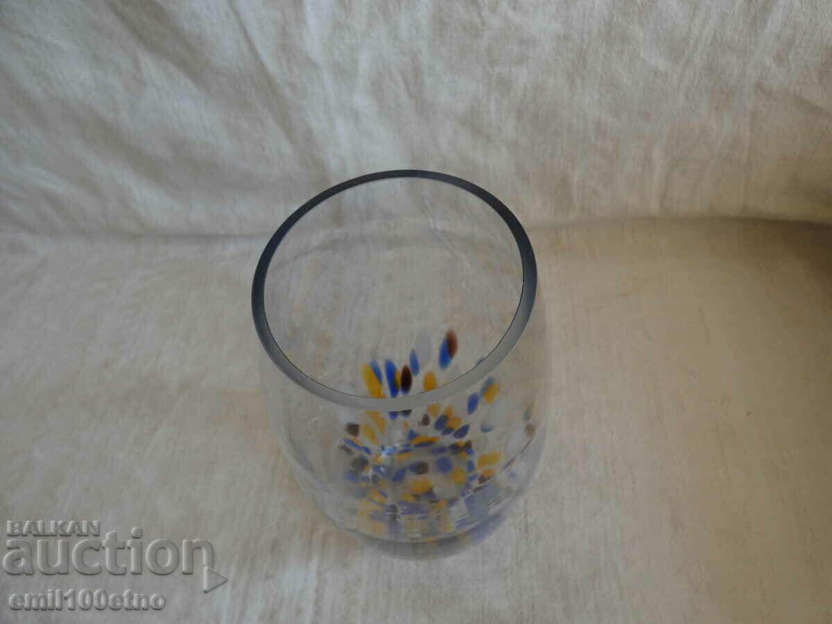 Auction  Beautiful glass vase with multicolored decorations