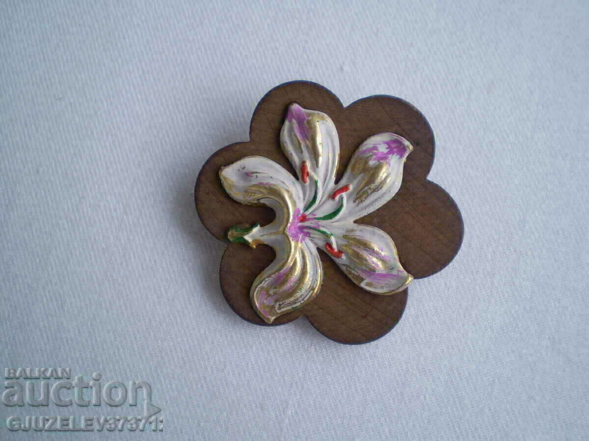 Women's Flower Brooch - 5 Women's Flower Brooch - 5