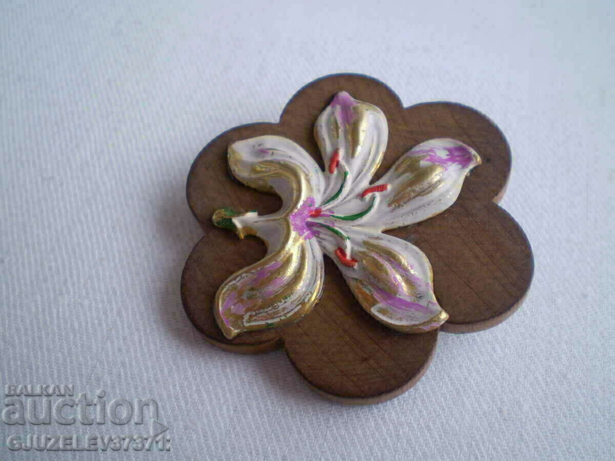 Women's Flower Brooch - 7 Women's Flower Brooch - 7