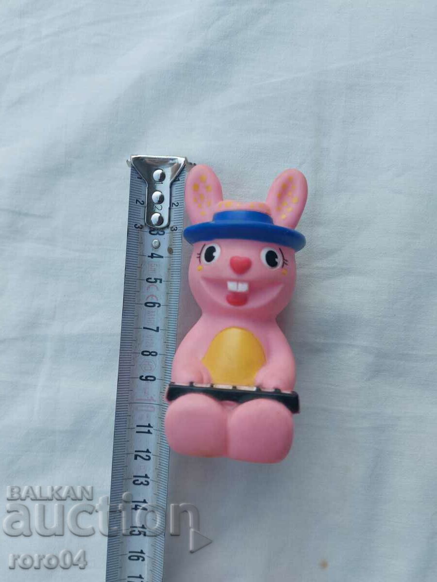 JUCĂRIE DE CAUCIUC - Zgârietură - 7 JUCĂRIE DE CAUCIUC - Zgârietură - 7